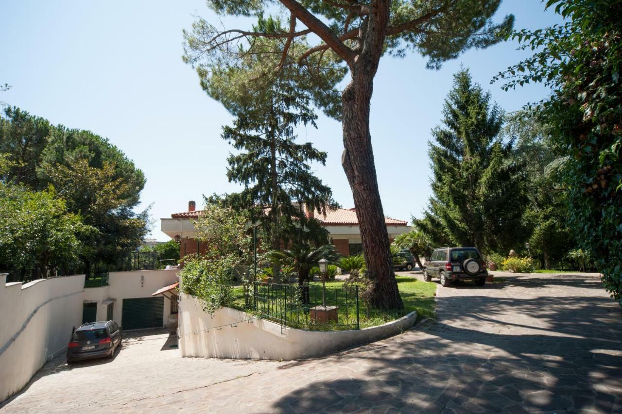 Mons Aureus Resort Roma Exterior foto